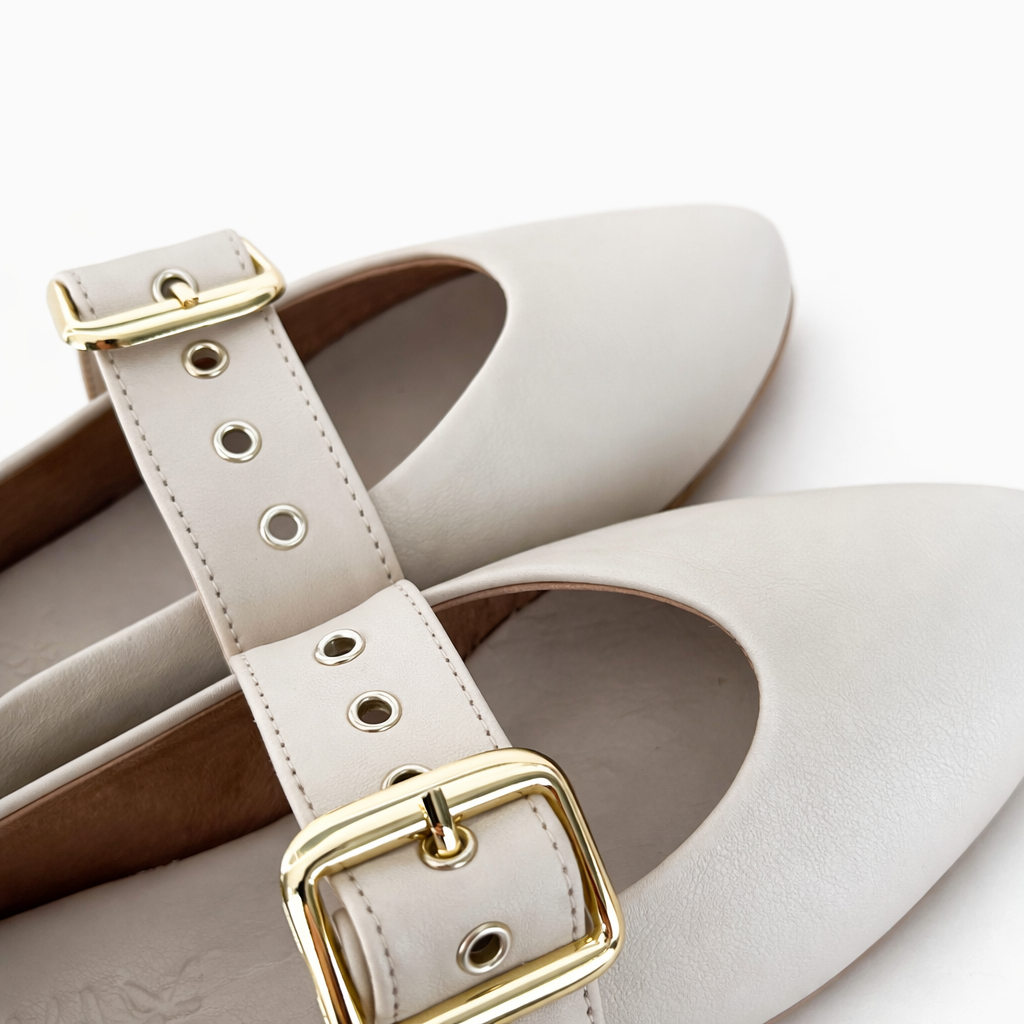 Mercedita MADELEINE. Beis