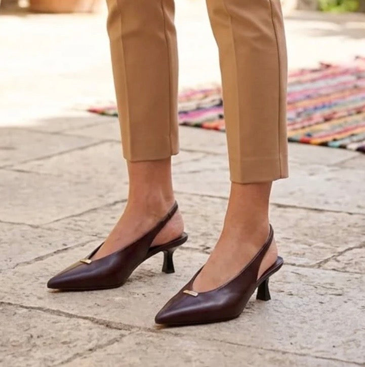 Salón destalonado GABRIELA Marrón