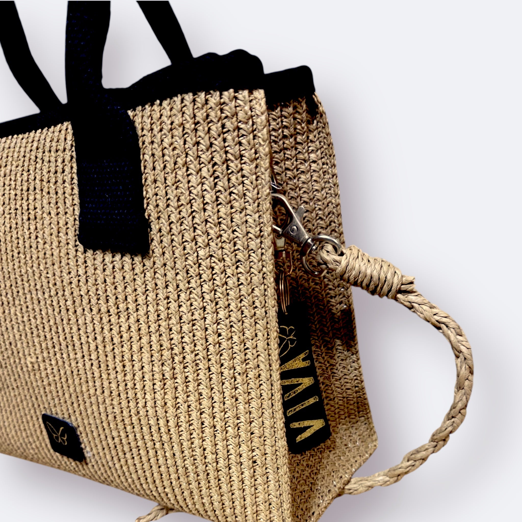 BOLSO DE RAFIA MÓNACO CAMEL Y NEGRO