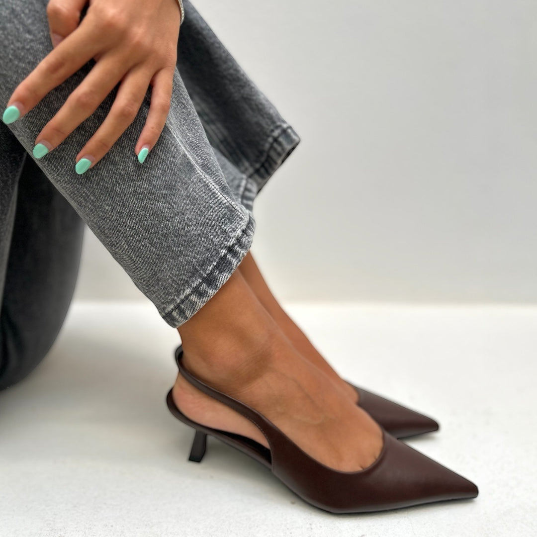 Salón destalonado ESTELA. Marrón