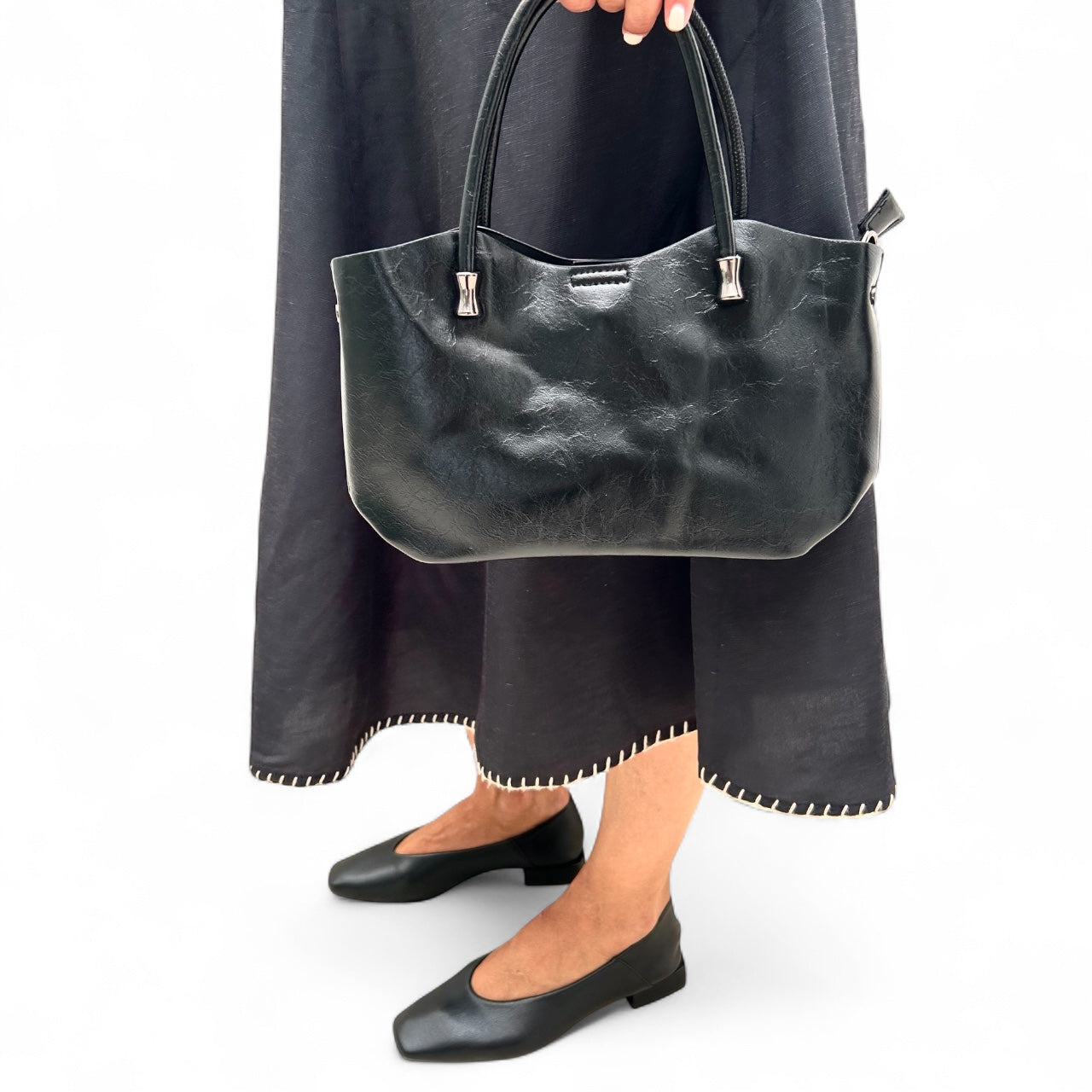 Zapato plano. CLARA. Negro