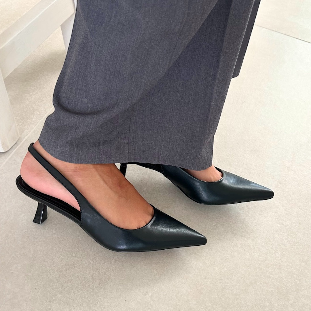 Salón destalonado ESTELA. Negro