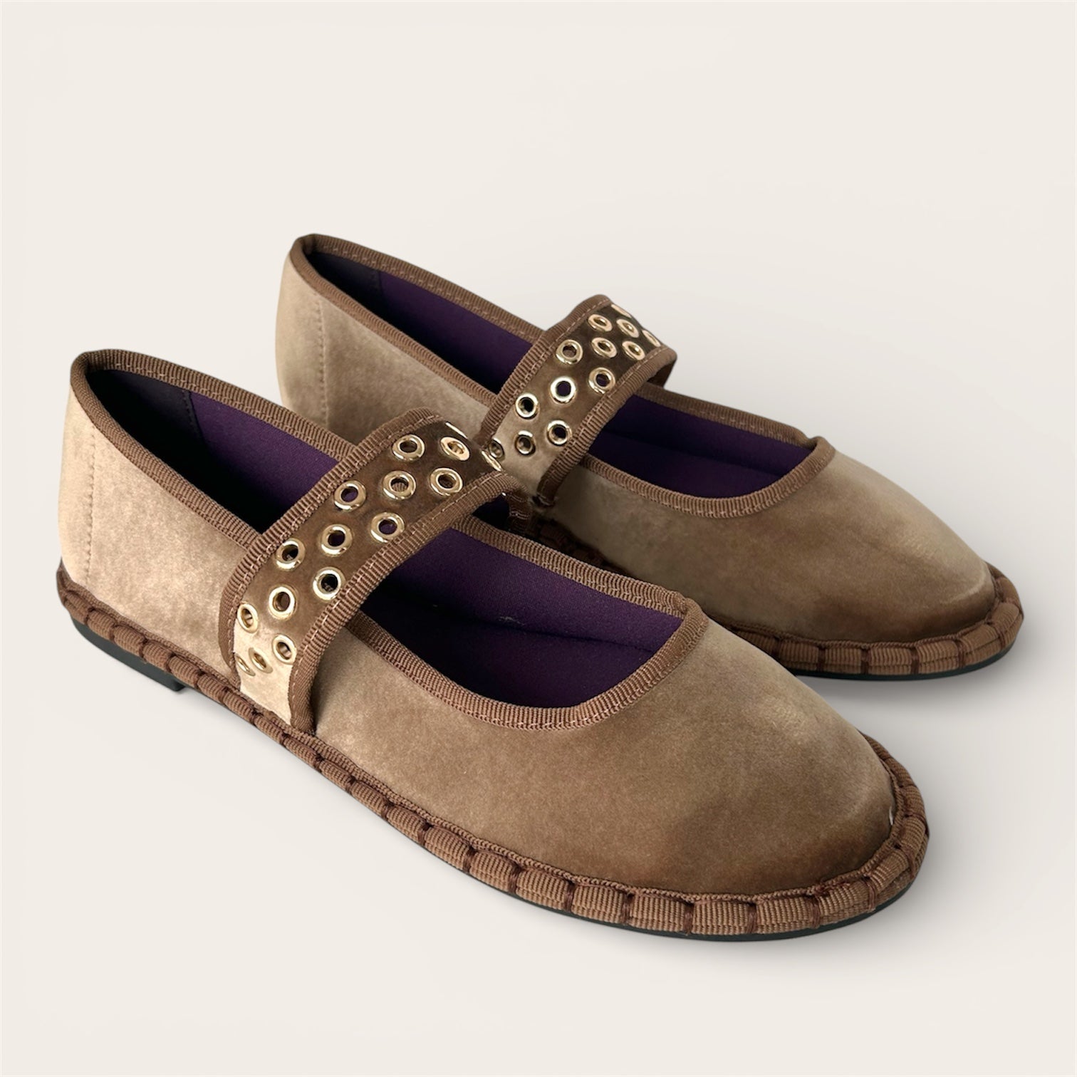 Mercedita ALICIA Beis