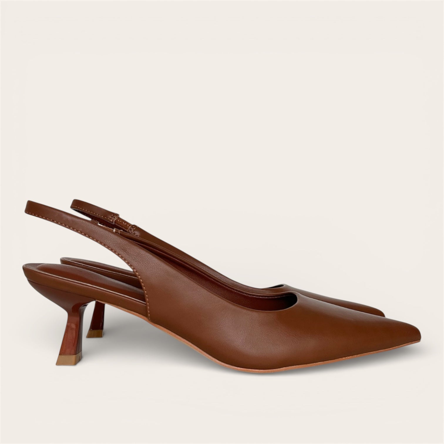 Salón destalonado ESTELA CUERO