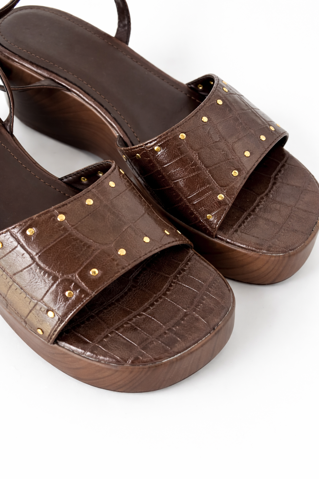 Cuña LORENA. Marrón