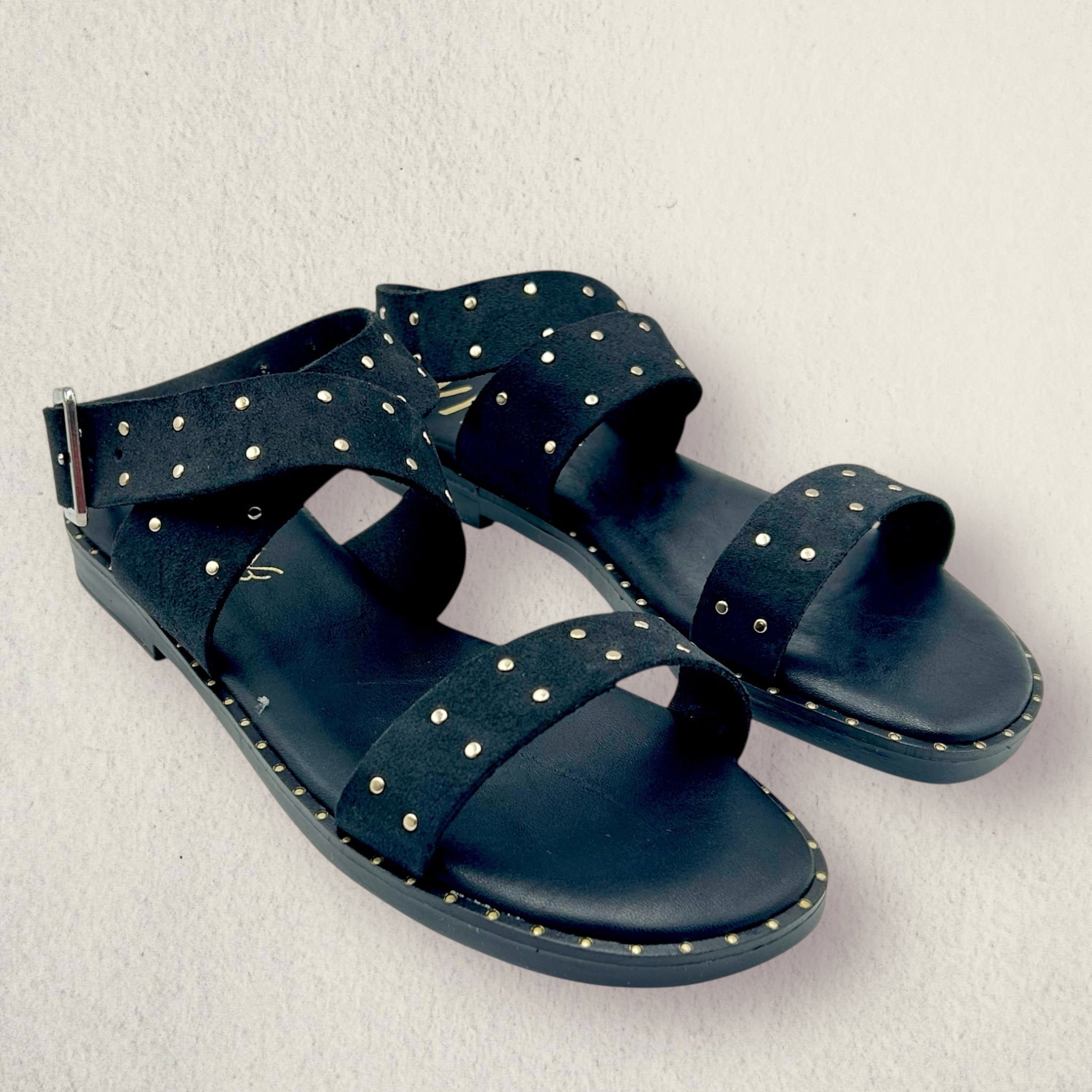 NOA ROCK - Sandalia plana. Negro