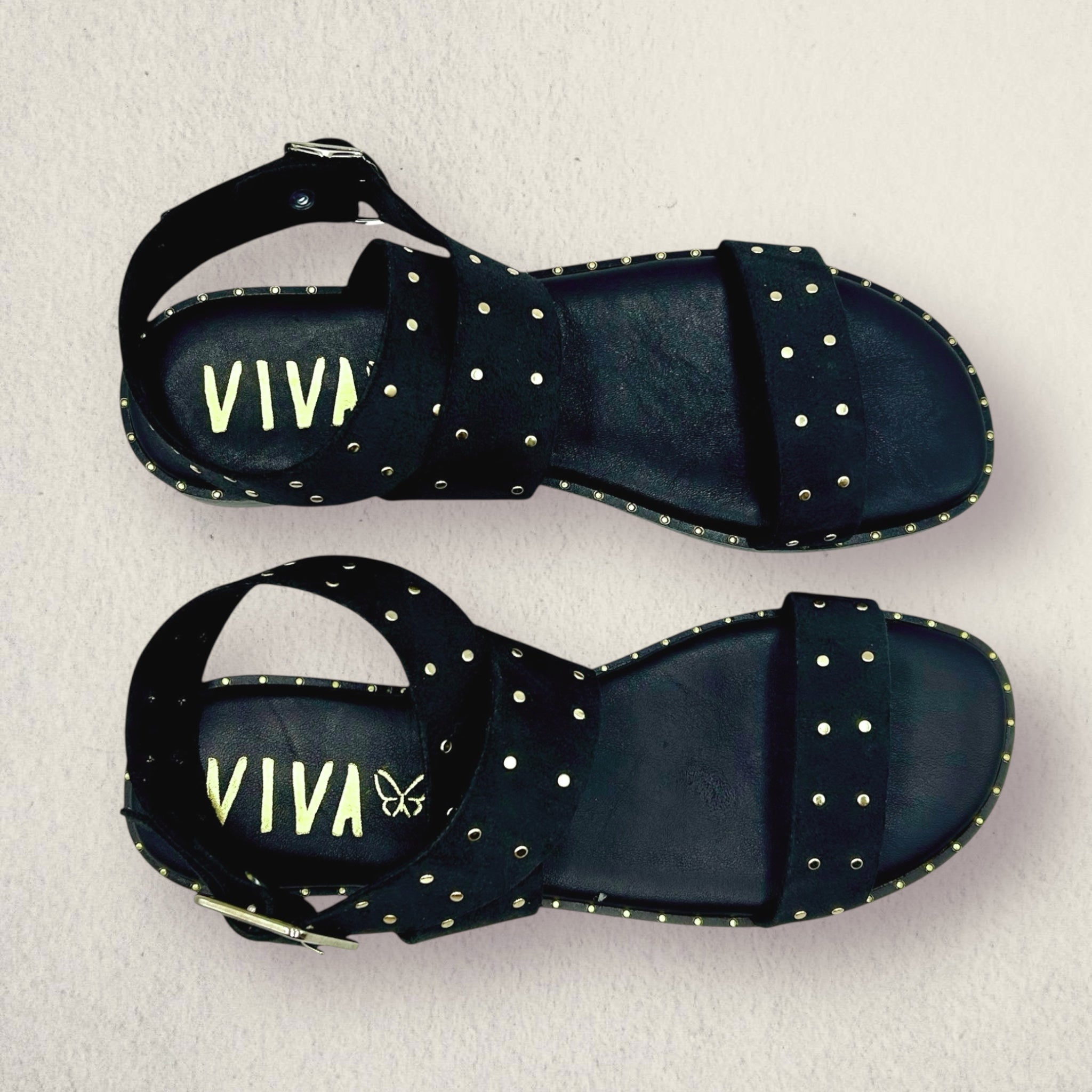 NOA ROCK - Sandalia plana. Negro