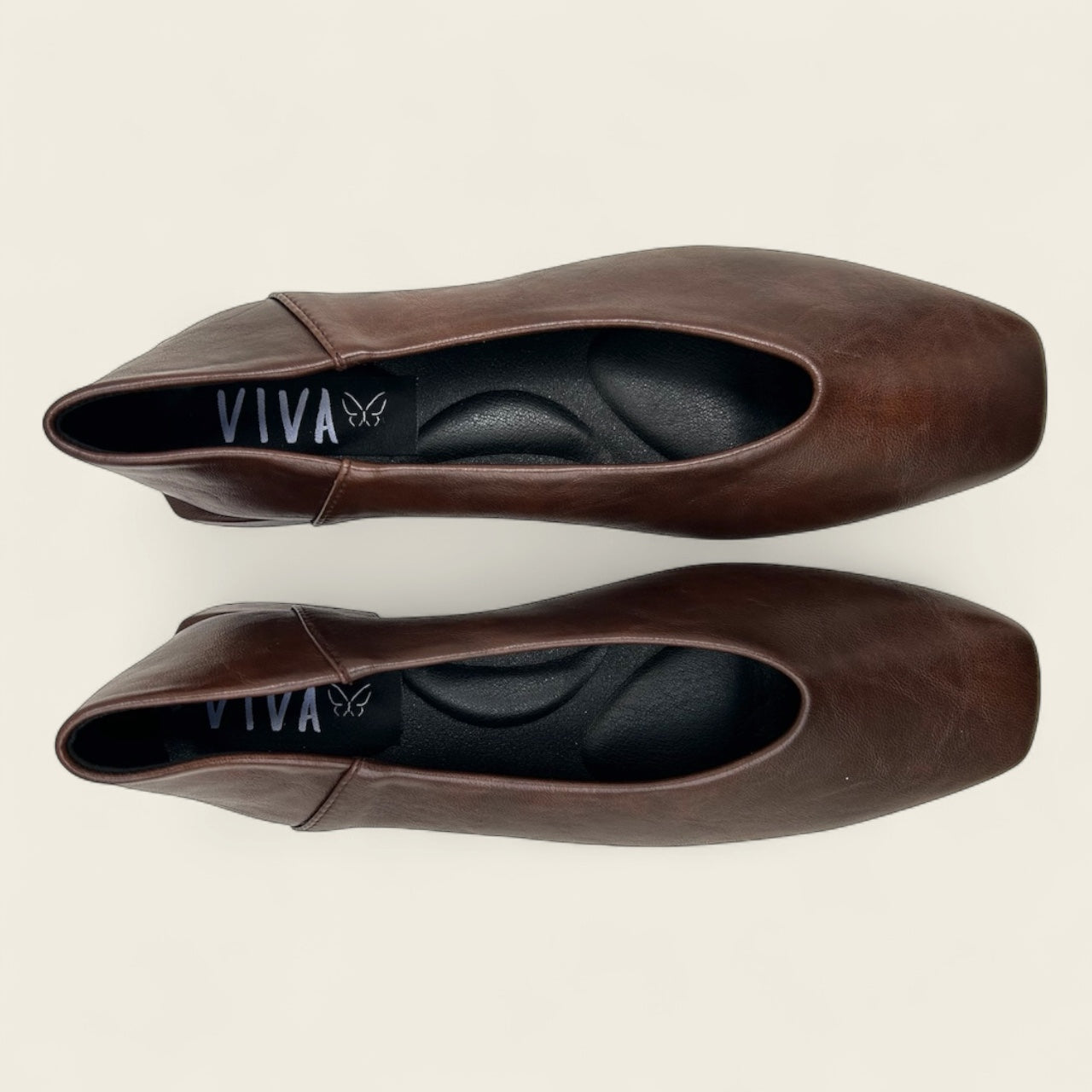 Zapato plano. CLARA. Marrón