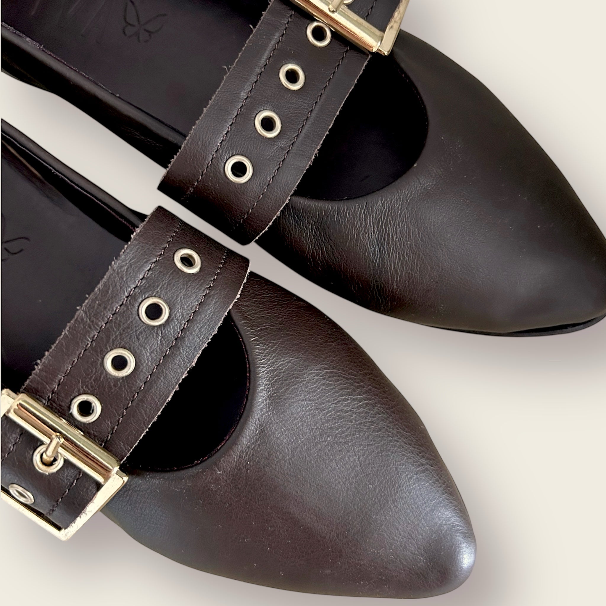 Manoletina ELENA. Marrón