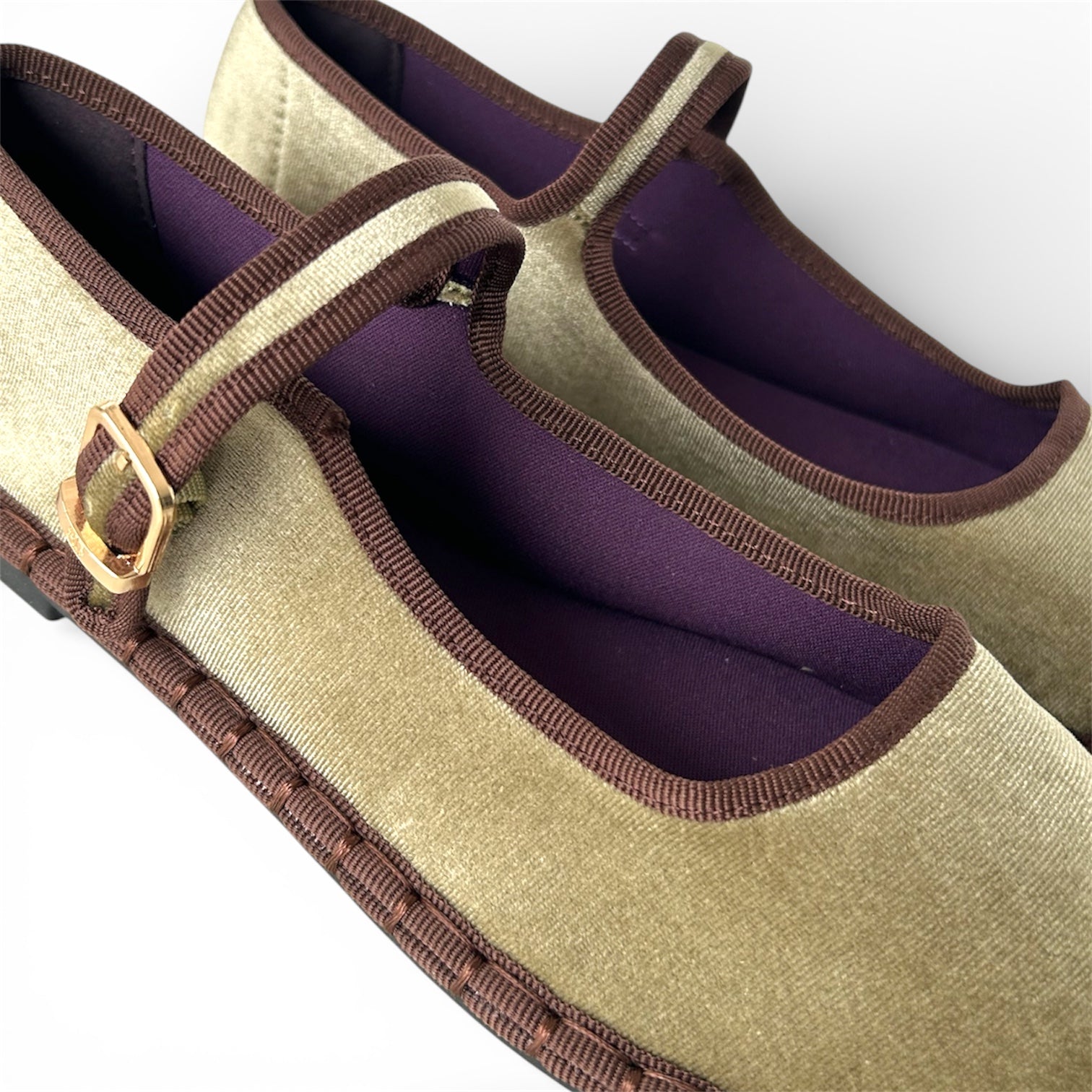 Mercedita ELSA Verde y Marrón