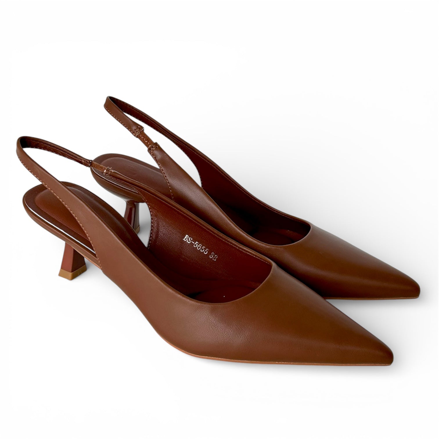 Salón destalonado ESTELA CUERO