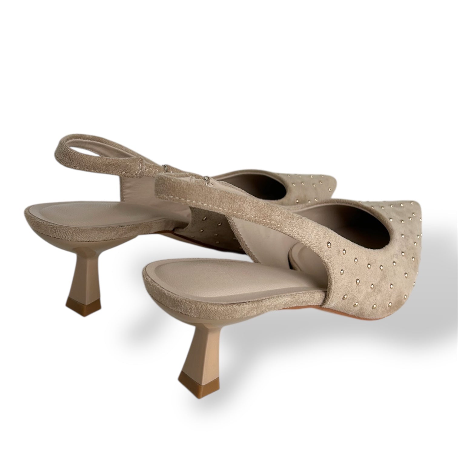 Salón destalonado HELENA Beis